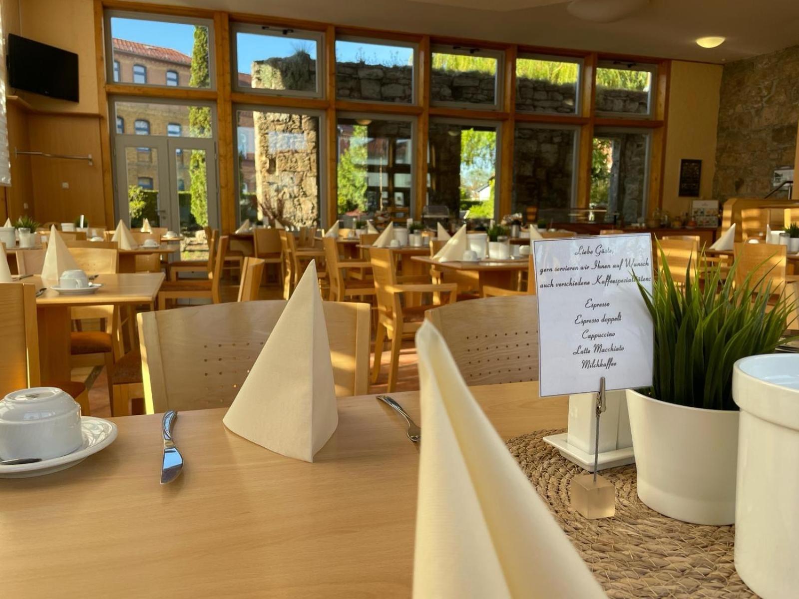 Hotel Weidenmühle 3*